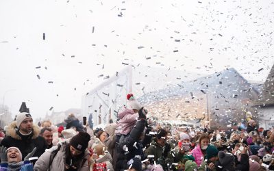 Vinkovci dočekali Novu godinu uz konfete, Luku Nižetića i dječji osmijeh